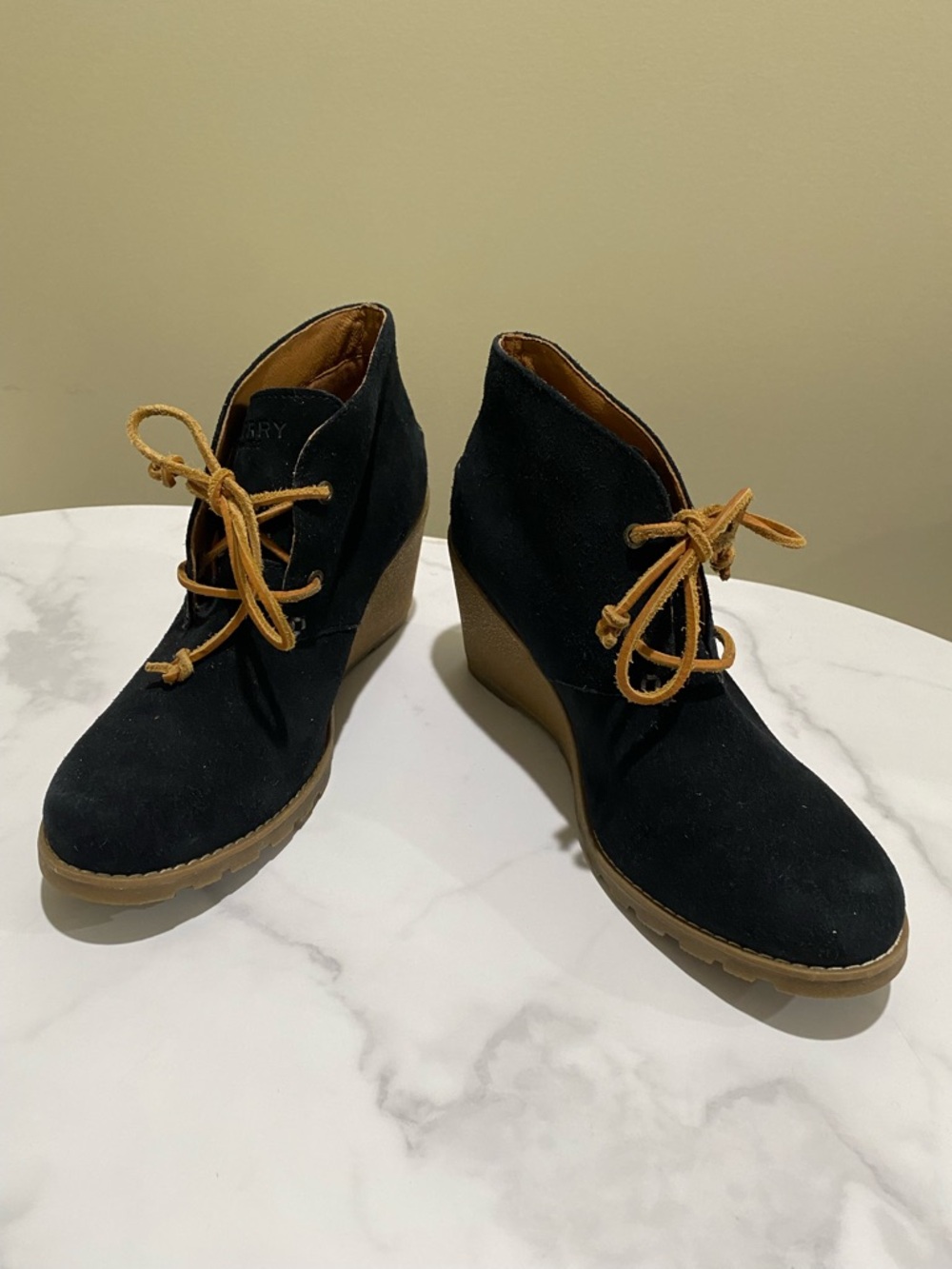 Sperry Black Suede Wedge Shoes with Tan Soles m/ Size 9.5